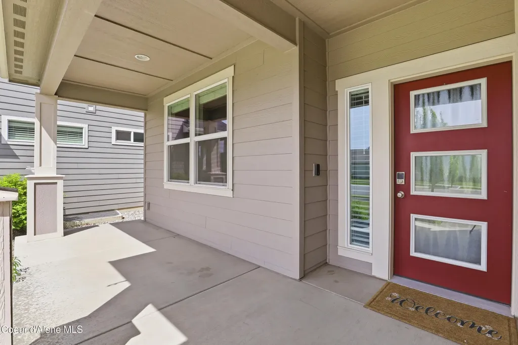 1880 W Alsea Loop Post Falls ID 83854
