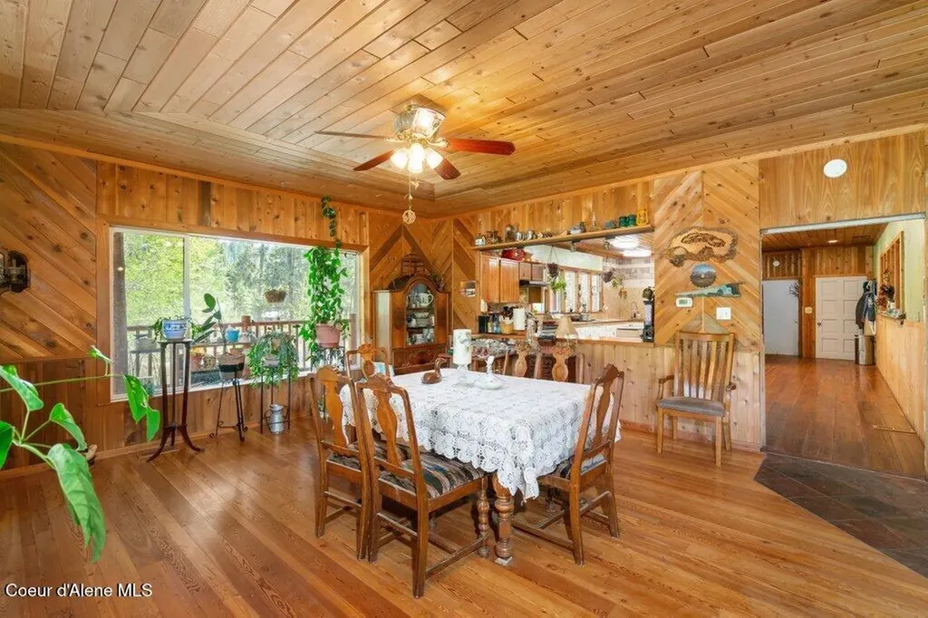 784 Twin Rivers Road Athol ID 83801