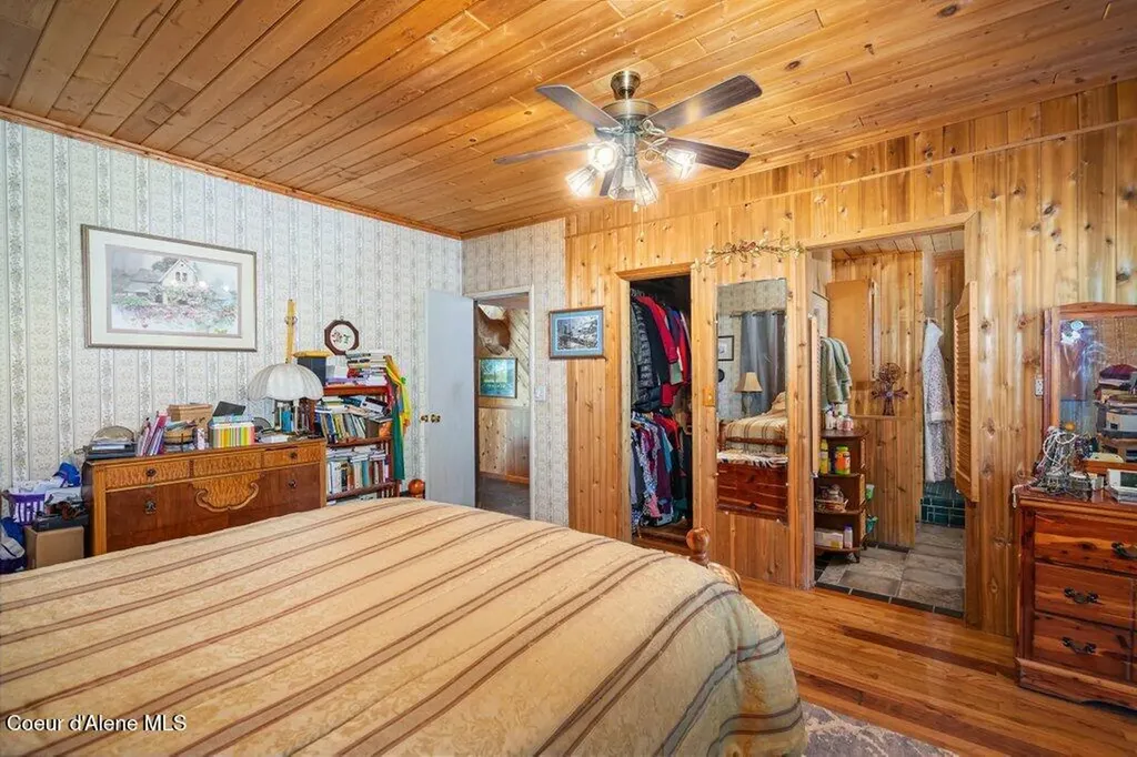 784 Twin Rivers Road Athol ID 83801