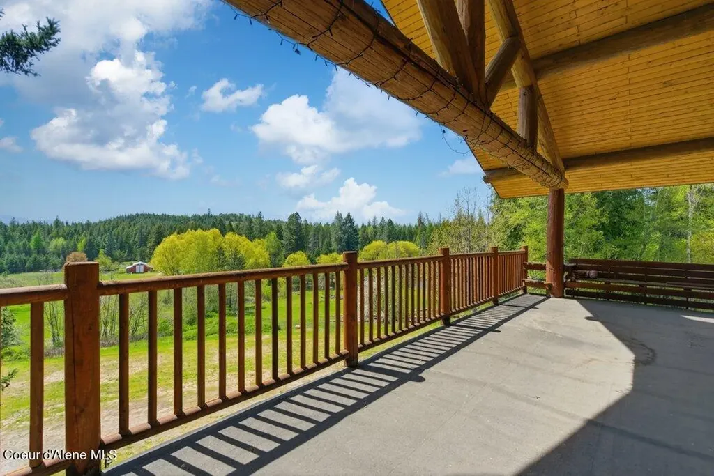 784 Twin Rivers Road Athol ID 83801