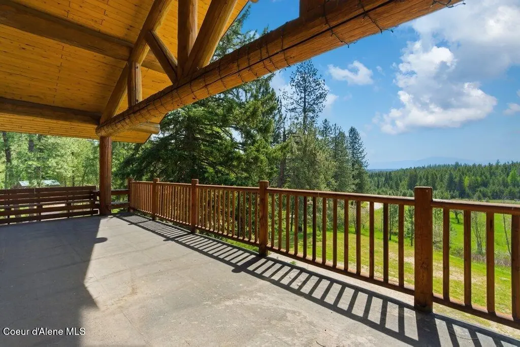 784 Twin Rivers Road Athol ID 83801
