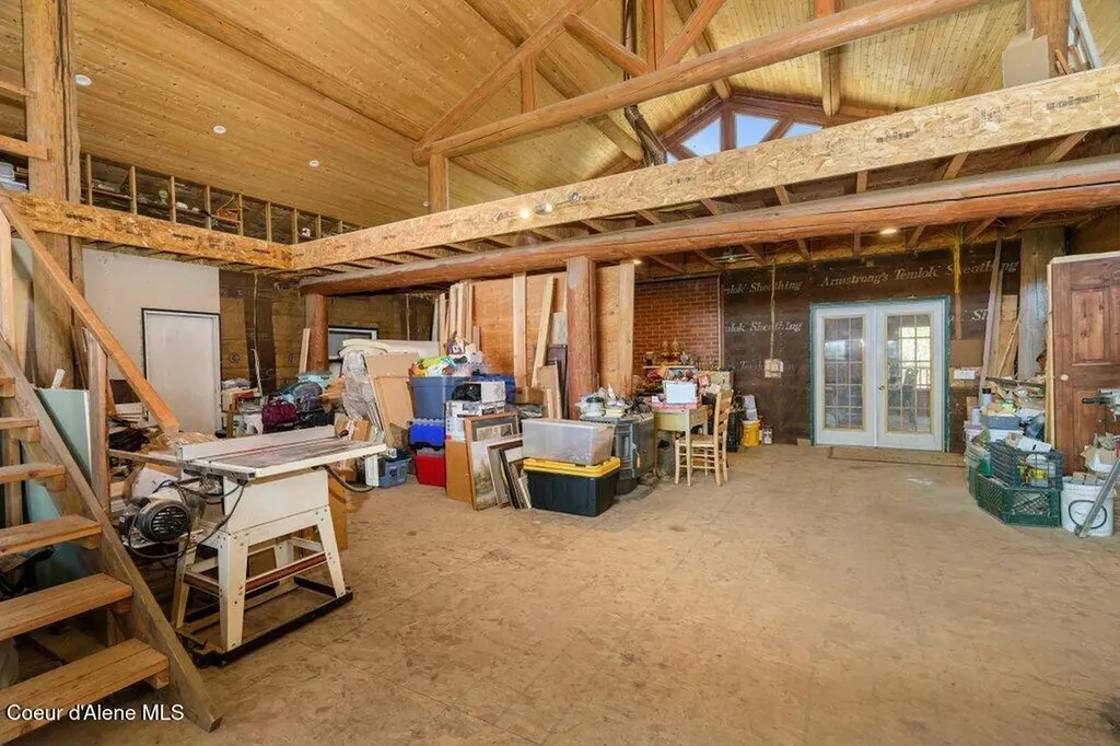 784 Twin Rivers Road Athol ID 83801