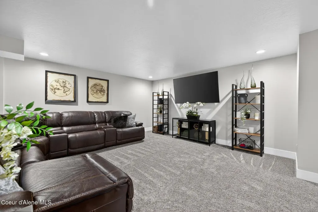 7348 W Majestic Avenue Rathdrum ID 83858