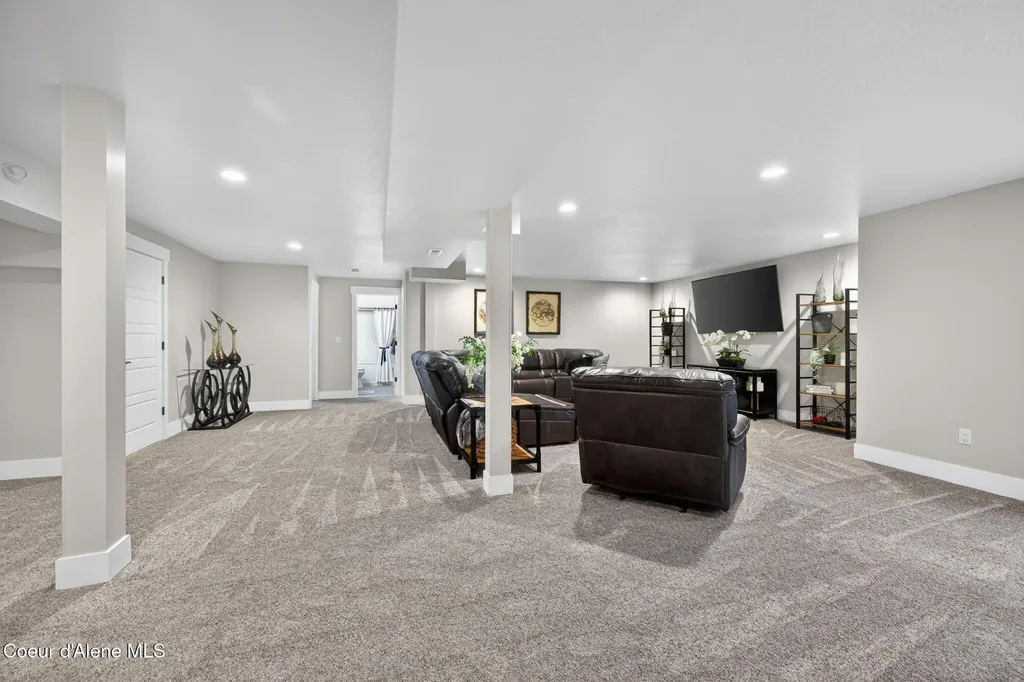 7348 W Majestic Avenue Rathdrum ID 83858