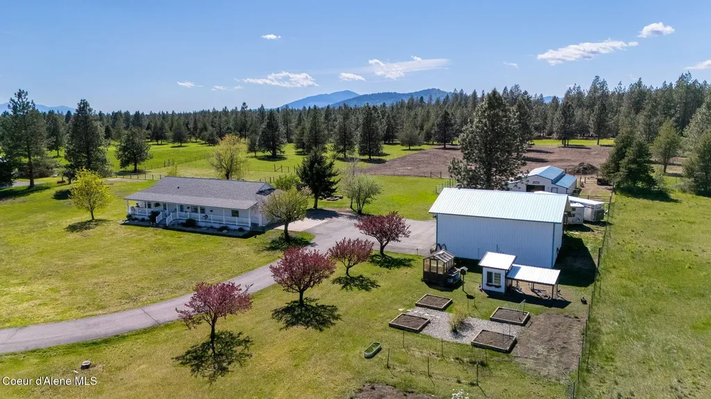 26731 N Bitterroot Court Athol ID 83801