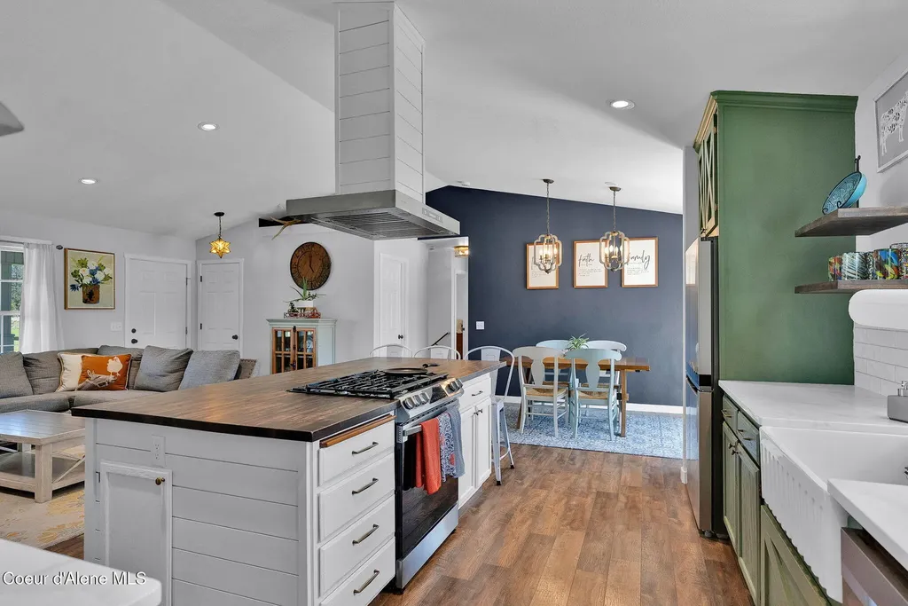 26731 N Bitterroot Court Athol ID 83801