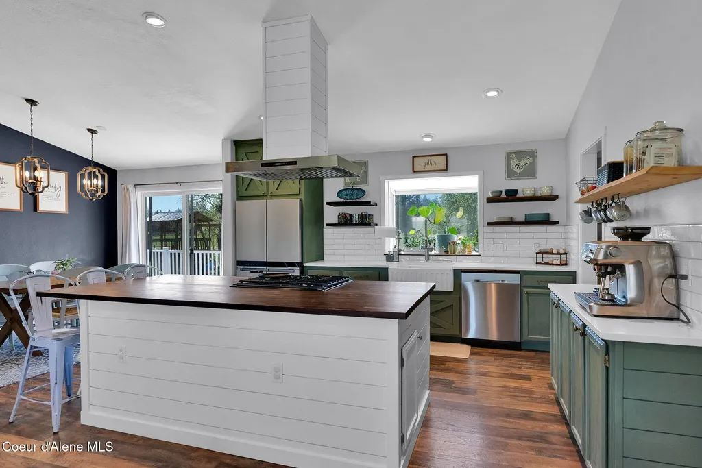 26731 N Bitterroot Court Athol ID 83801