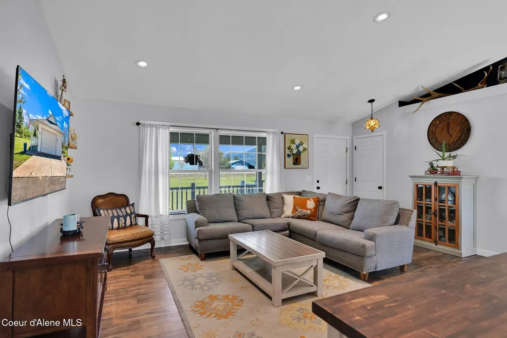 26731 N Bitterroot Court Athol ID 83801