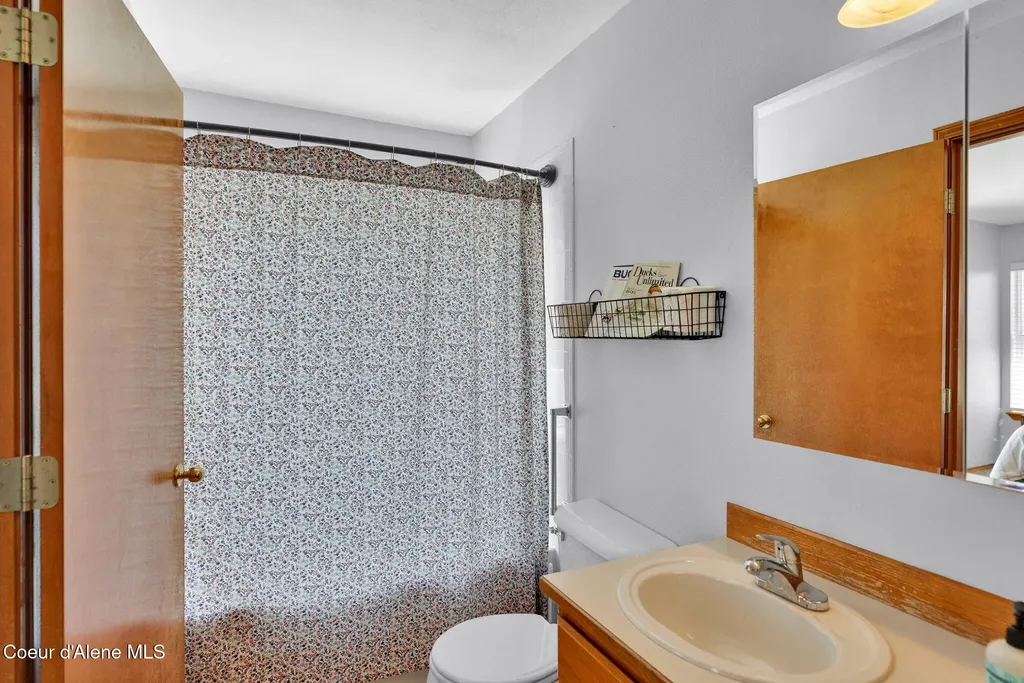 26731 N Bitterroot Court Athol ID 83801