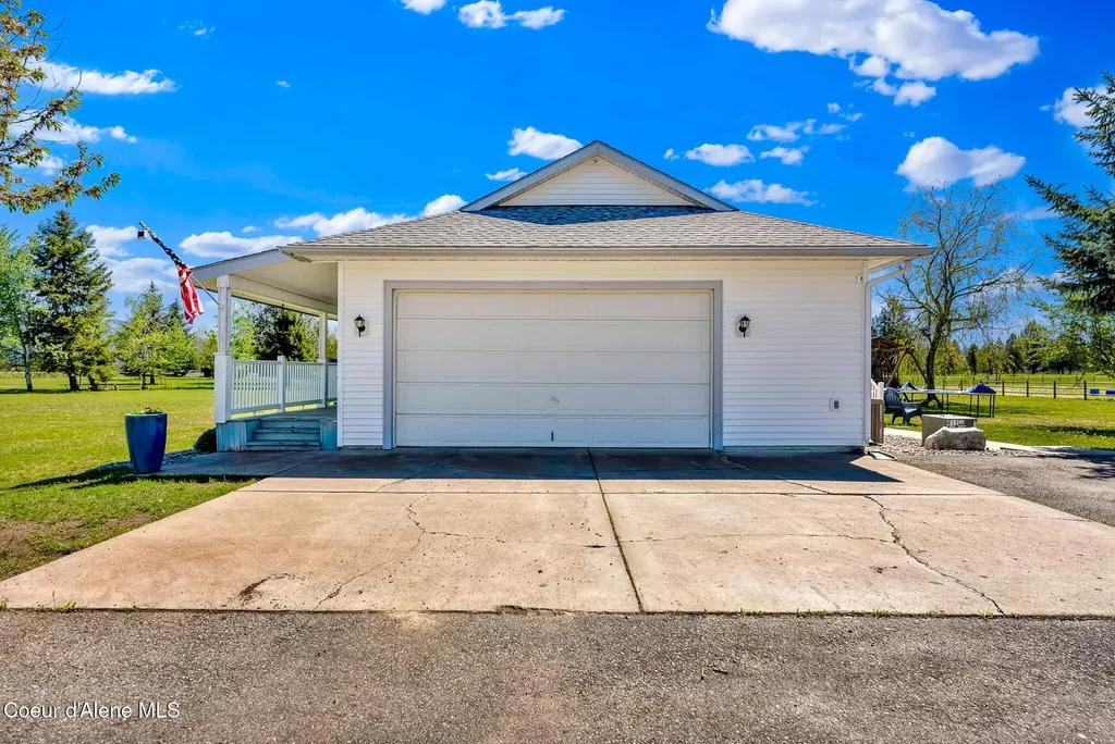 26731 N Bitterroot Court Athol ID 83801