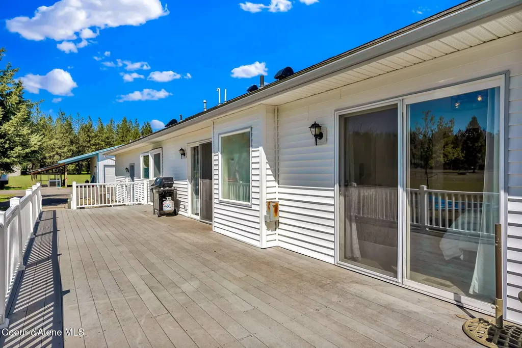 26731 N Bitterroot Court Athol ID 83801