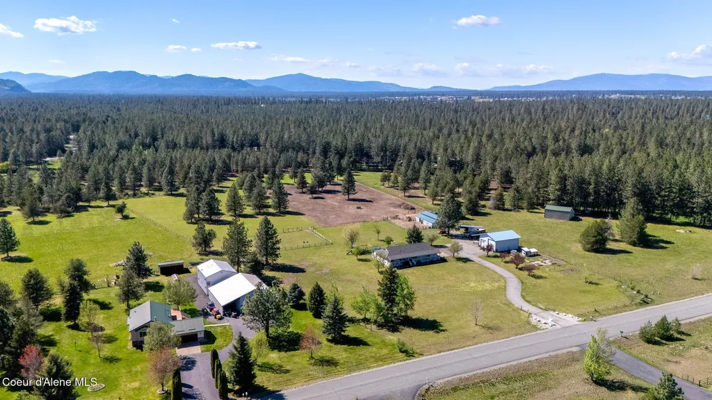 26731 N Bitterroot Court Athol ID 83801