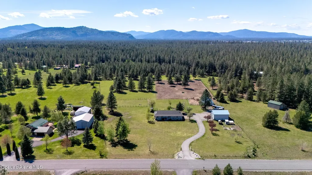 26731 N Bitterroot Court Athol ID 83801