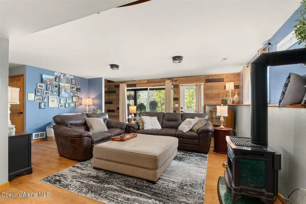 507 W Harmon Avenue Worley ID 83876
