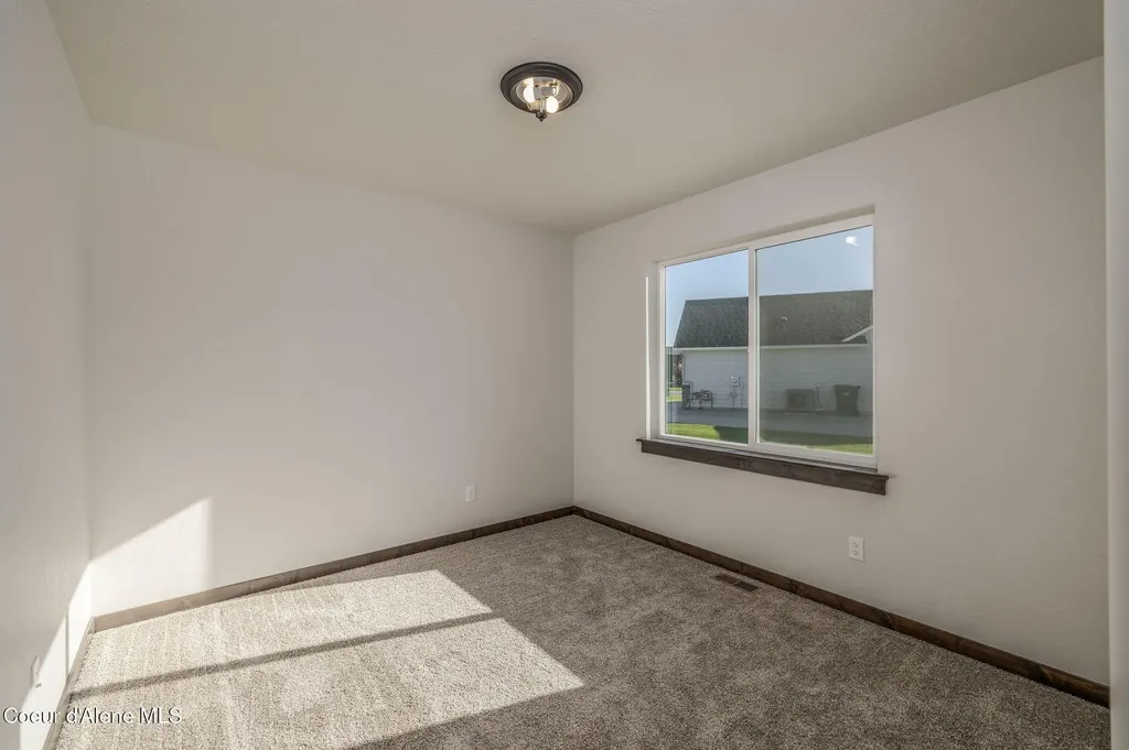 11723 N Simmons Lane Rathdrum ID 83858