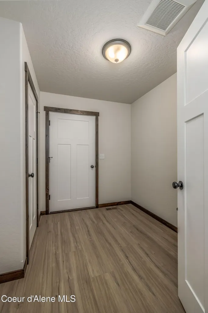 11723 N Simmons Lane Rathdrum ID 83858