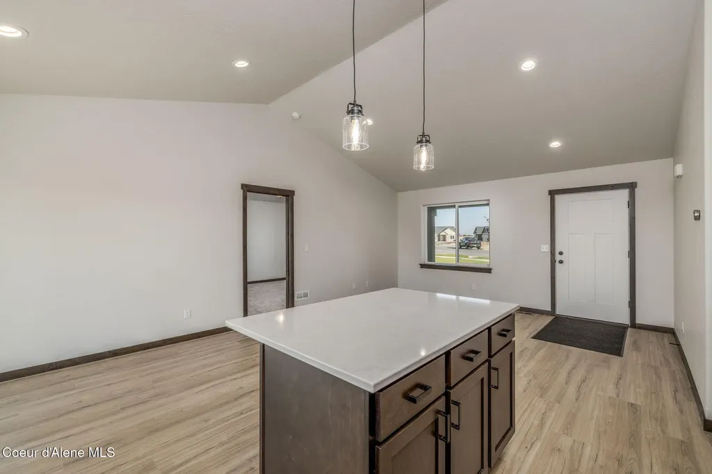 11723 N Simmons Lane Rathdrum ID 83858