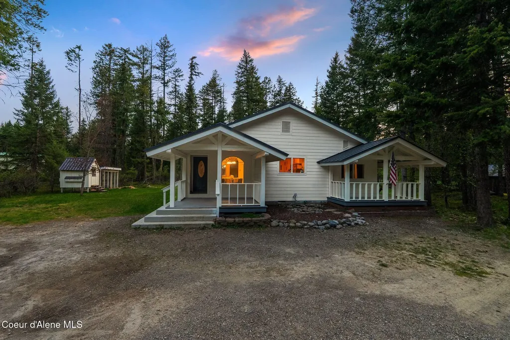 883 Mountain View Road Clark Fork ID 83811
