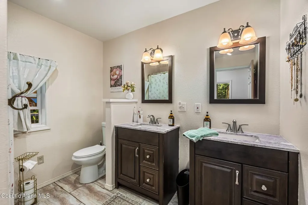 883 Mountain View Road Clark Fork ID 83811