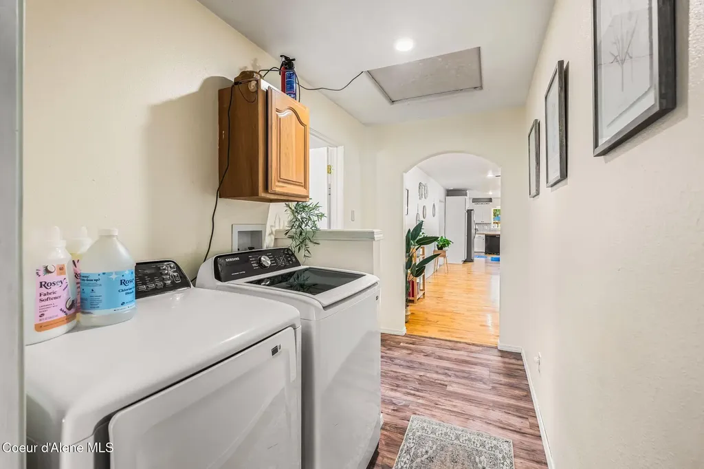 883 Mountain View Road Clark Fork ID 83811