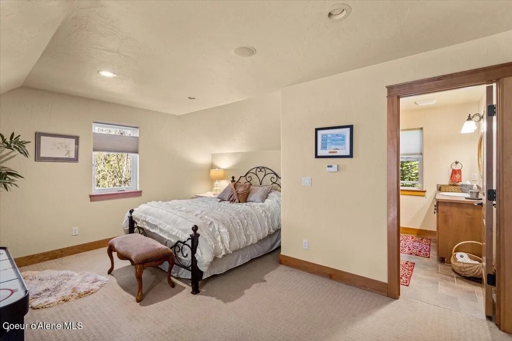 13434 N Abeja Road Rathdrum ID 83858
