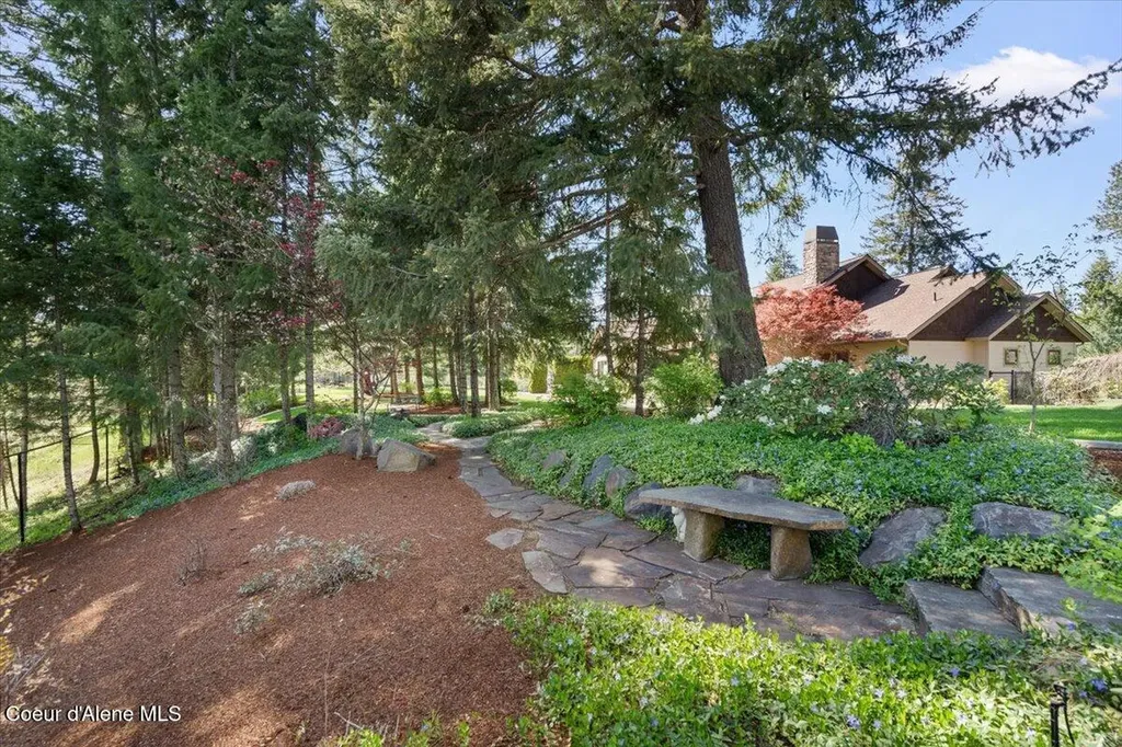 13434 N Abeja Road Rathdrum ID 83858