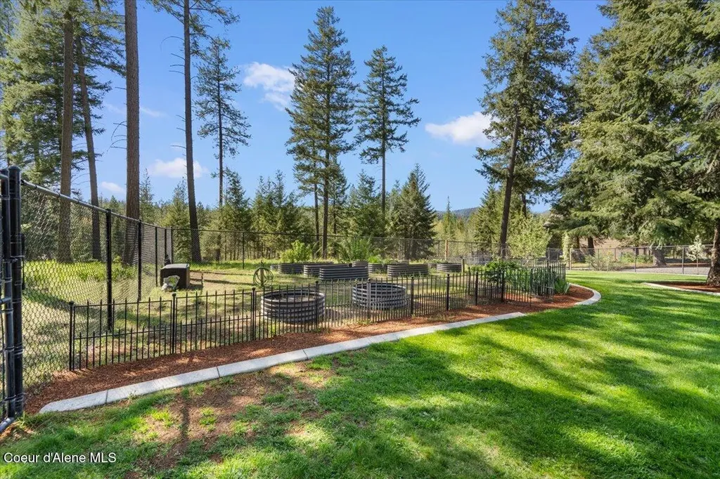 13434 N Abeja Road Rathdrum ID 83858