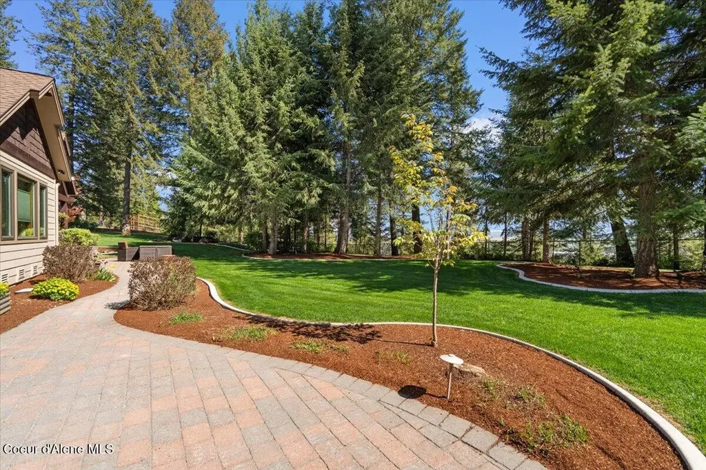 13434 N Abeja Road Rathdrum ID 83858