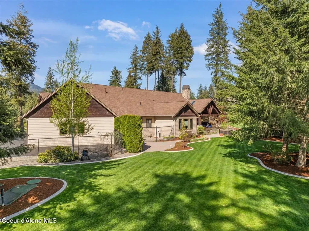 13434 N Abeja Road Rathdrum ID 83858