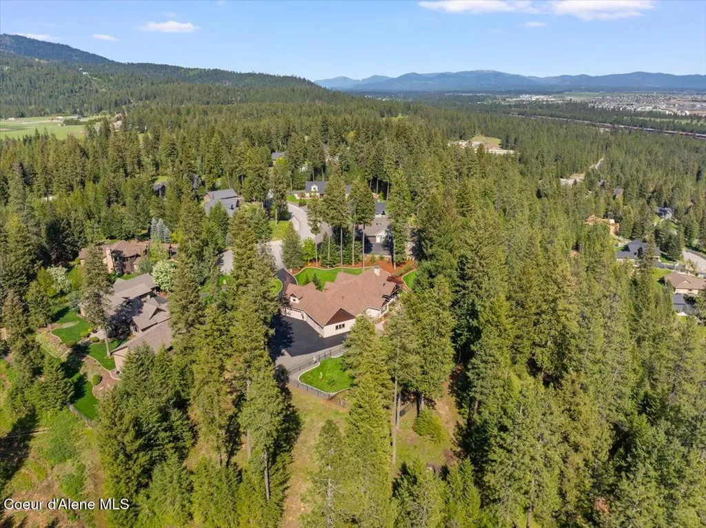 13434 N Abeja Road Rathdrum ID 83858