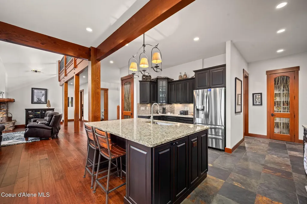 645 Eagle Crest Drive Sagle ID 83860