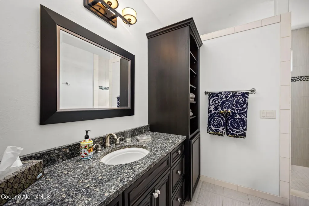 645 Eagle Crest Drive Sagle ID 83860