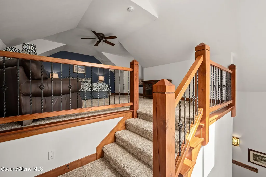 645 Eagle Crest Drive Sagle ID 83860