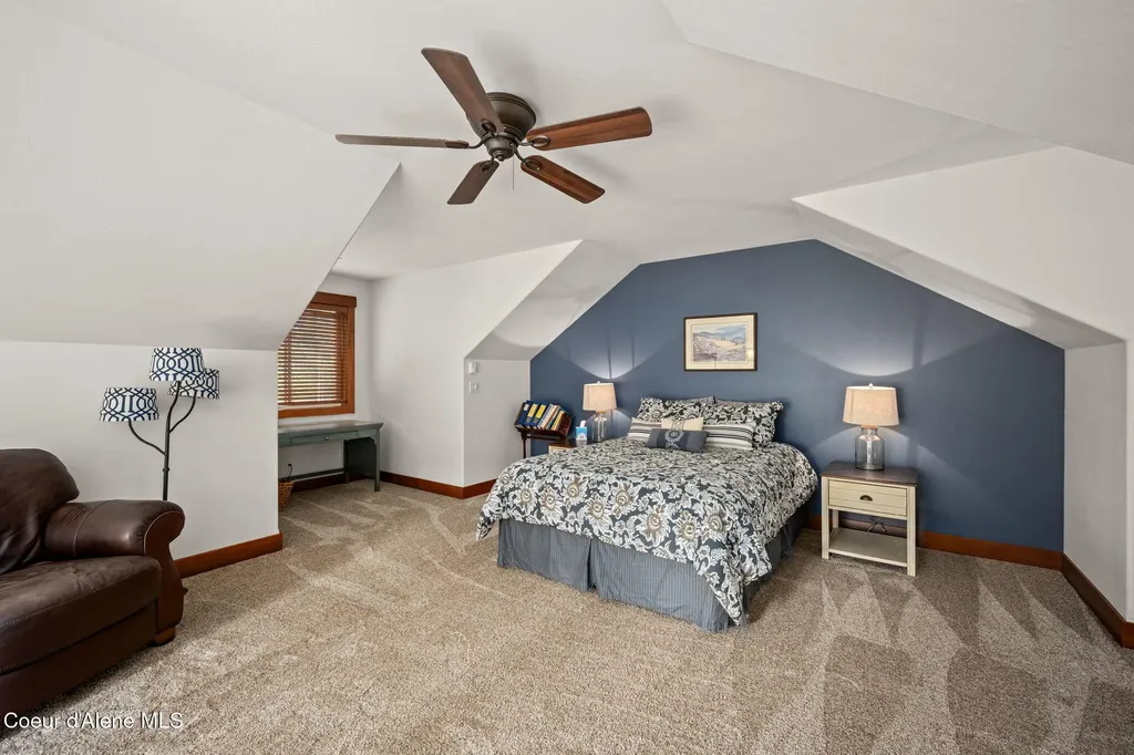 645 Eagle Crest Drive Sagle ID 83860