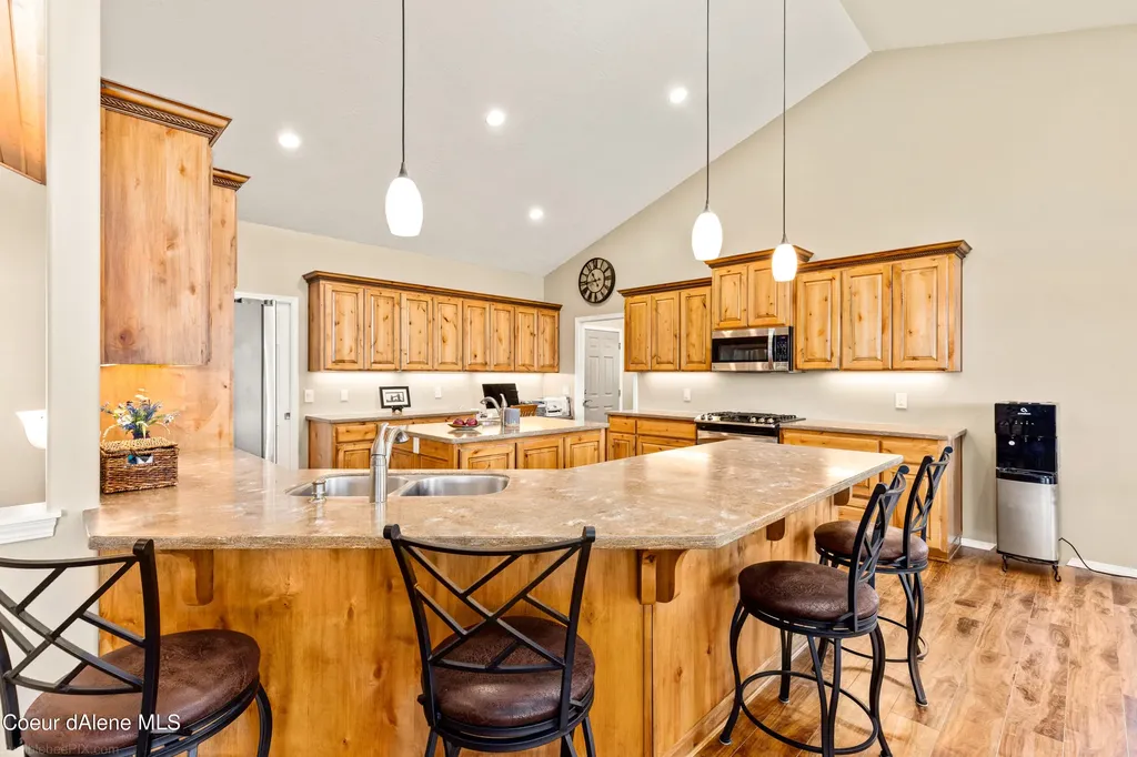 7833 E Burley Court Hayden ID 83835
