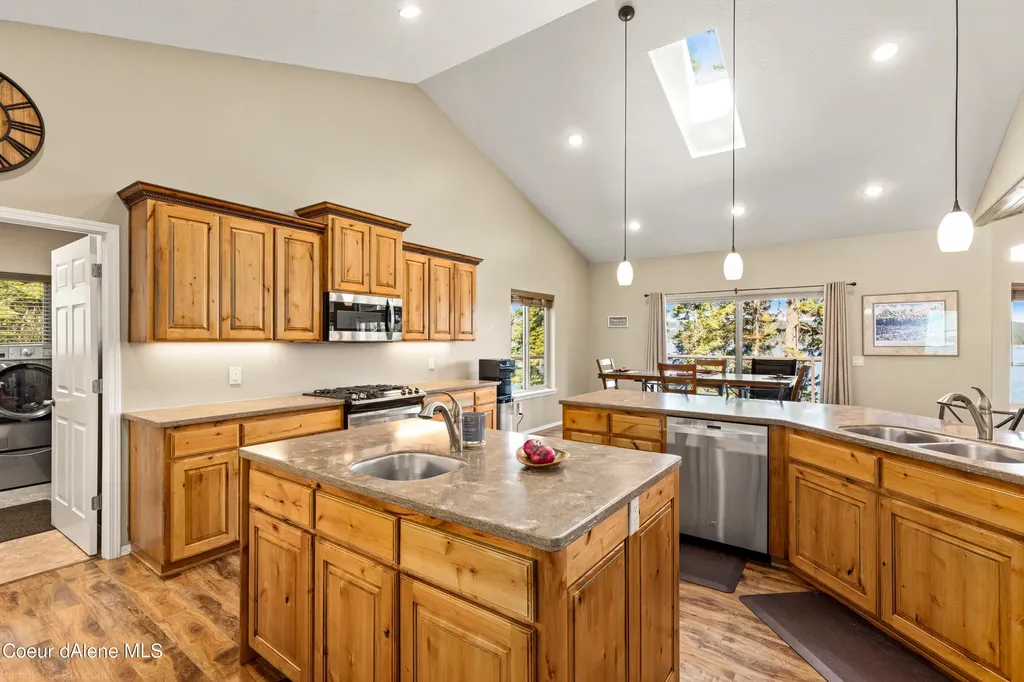 7833 E Burley Court Hayden ID 83835