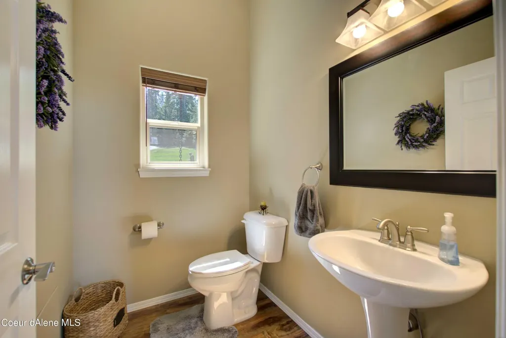 7833 E Burley Court Hayden ID 83835