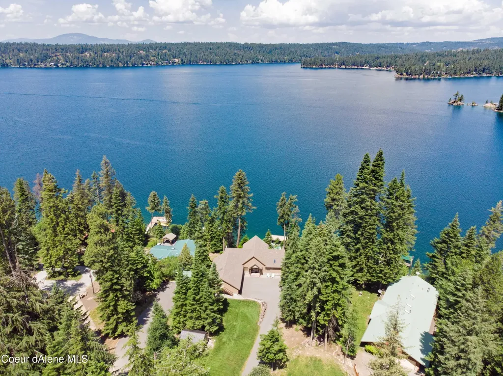 7833 E Burley Court Hayden ID 83835