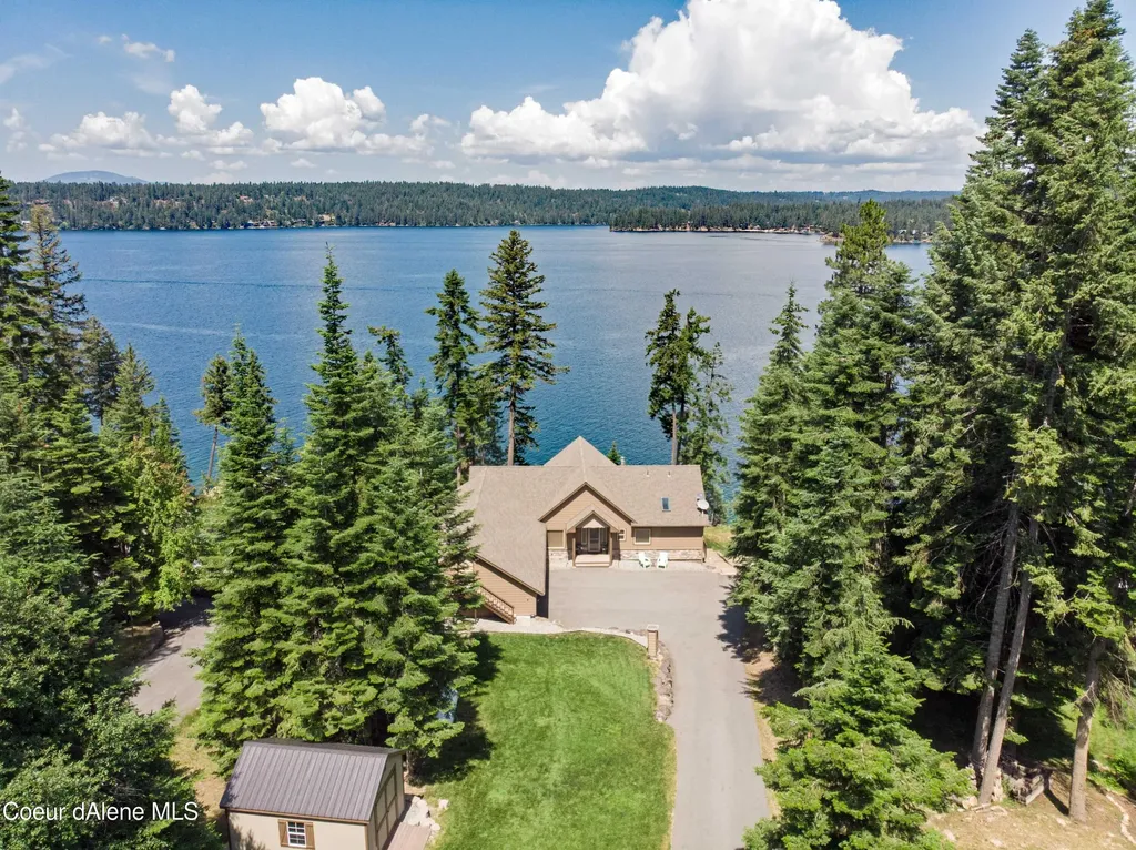 7833 E Burley Court Hayden ID 83835