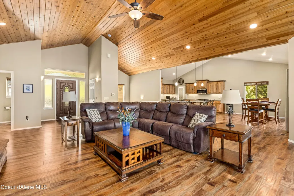 7833 E Burley Court Hayden ID 83835