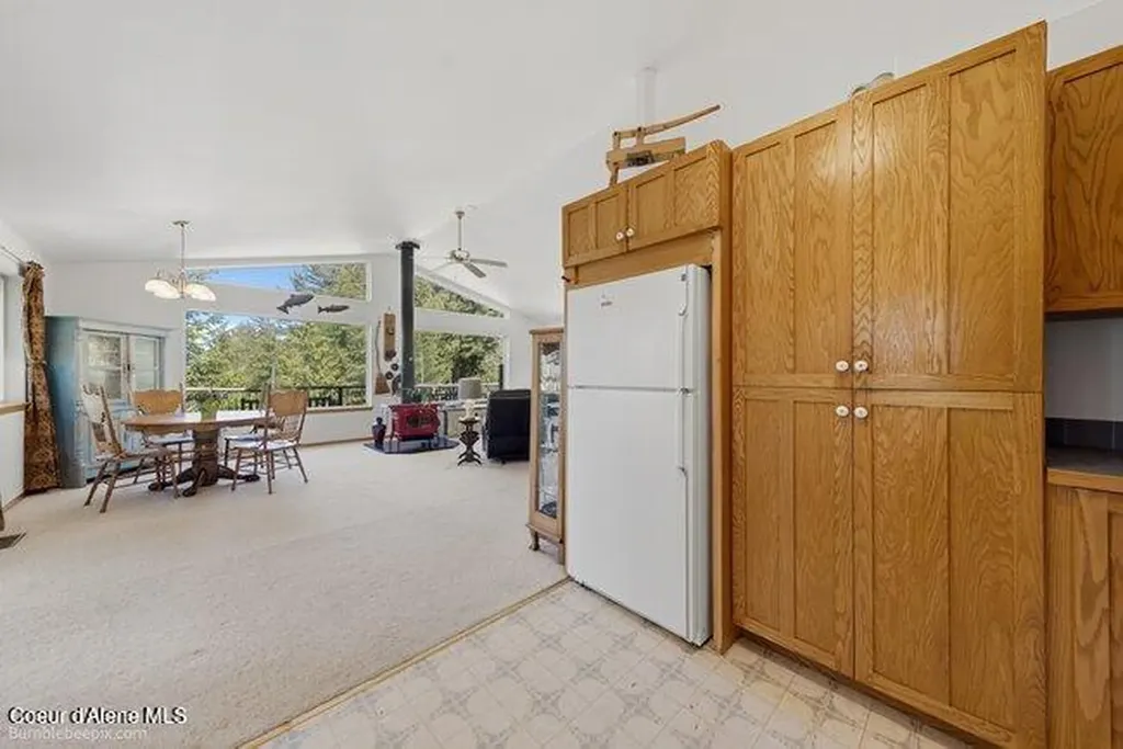 407 Spyglass Hill Road Careywood ID 83809
