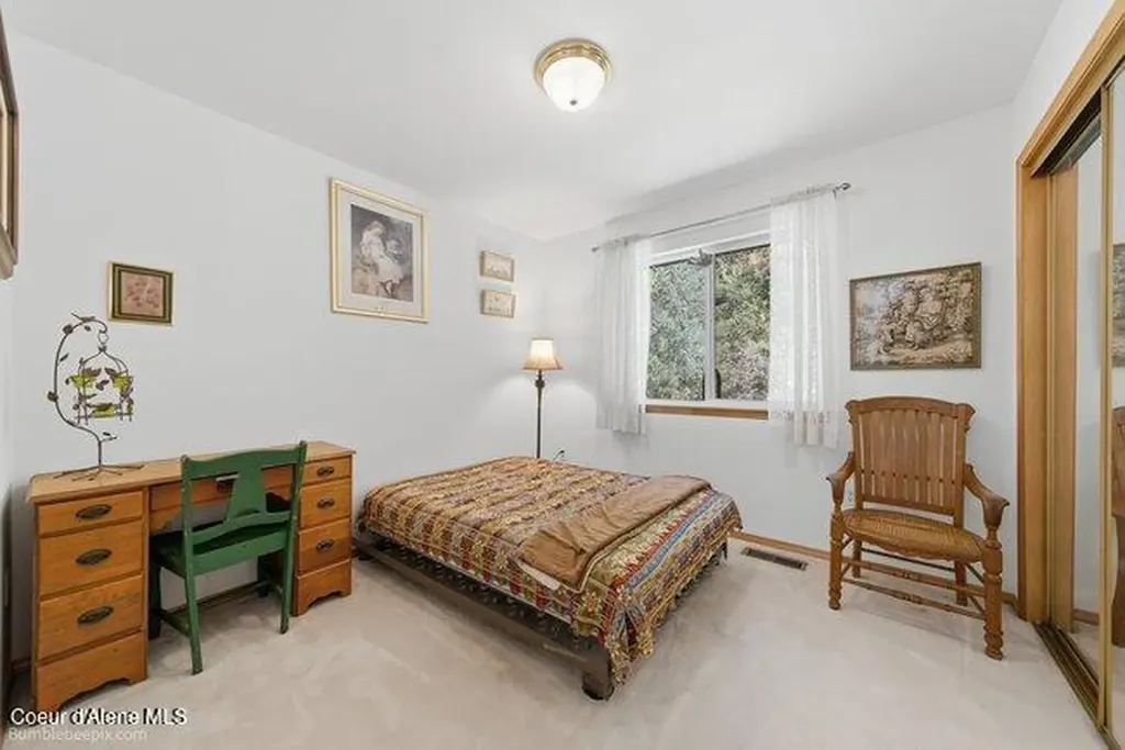 407 Spyglass Hill Road Careywood ID 83809