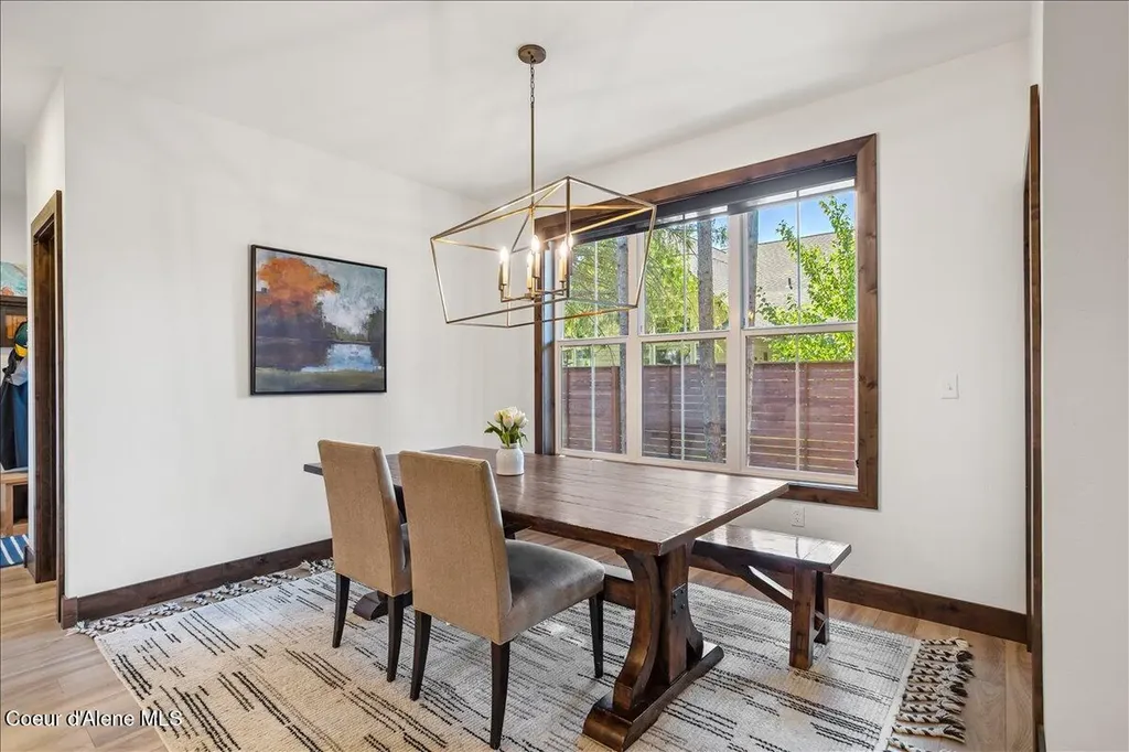 207 Madera Drive Sandpoint ID 83864