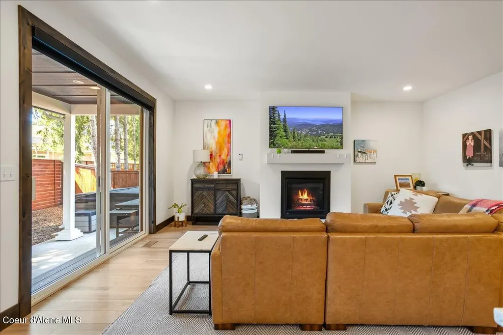 207 Madera Drive Sandpoint ID 83864