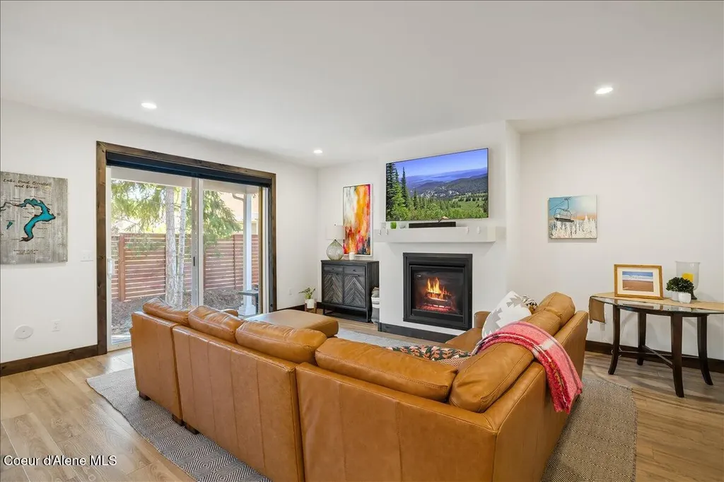 207 Madera Drive Sandpoint ID 83864