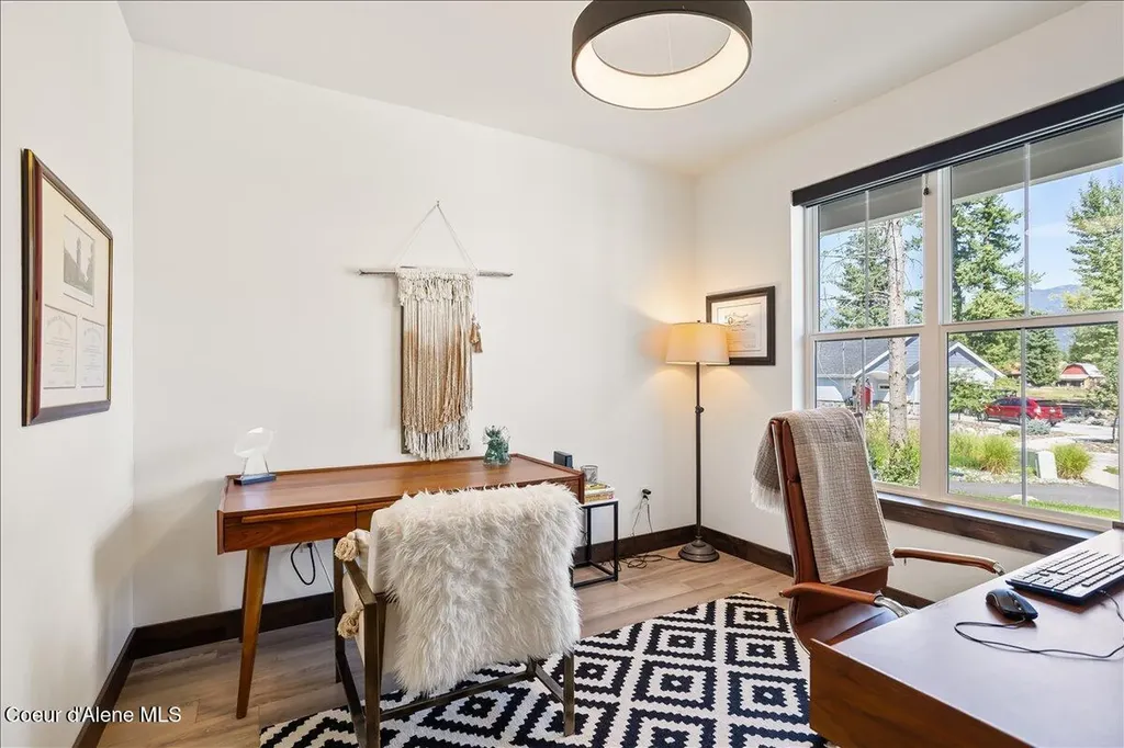 207 Madera Drive Sandpoint ID 83864