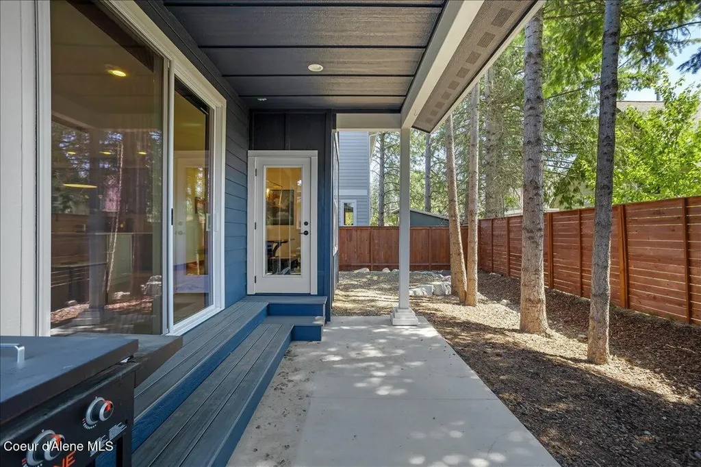 207 Madera Drive Sandpoint ID 83864