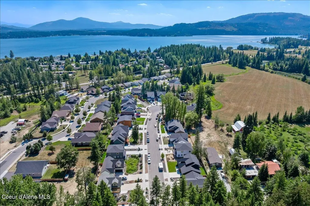 207 Madera Drive Sandpoint ID 83864