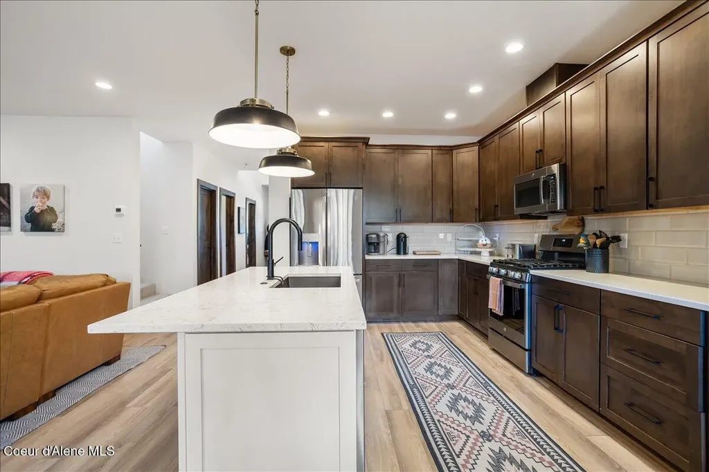 207 Madera Drive Sandpoint ID 83864