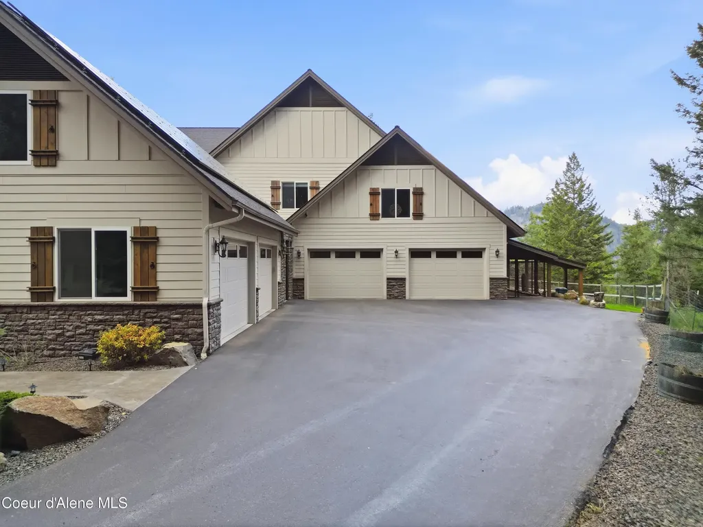 15183 N Morgan Lane Hayden ID 83835